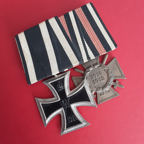 Imperial German WW1 pair of medals