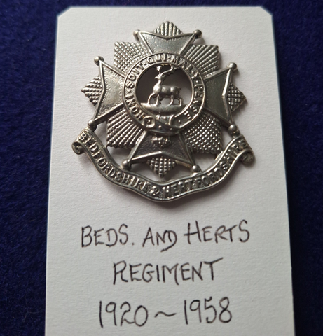 Original cap badge The Bedfordshire and Hertfordshire Regiment 1920 - 1958