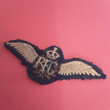 Original WWI Royal Flying Corps (RFC) Pilot's Wings cloth badge